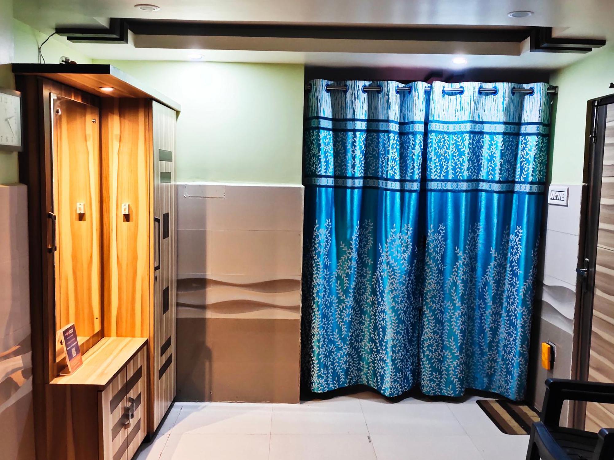 Ln Beach Homestay Puri Buitenkant foto